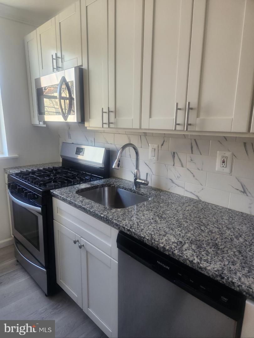 17 46TH ST SE #5, WASHINGTON, District Of Columbia 20019, 2 Bedrooms Bedrooms, ,2 BathroomsBathrooms,Residential,For sale,17 46TH ST SE #5,DCDC2194882 MLS # DCDC2194882
