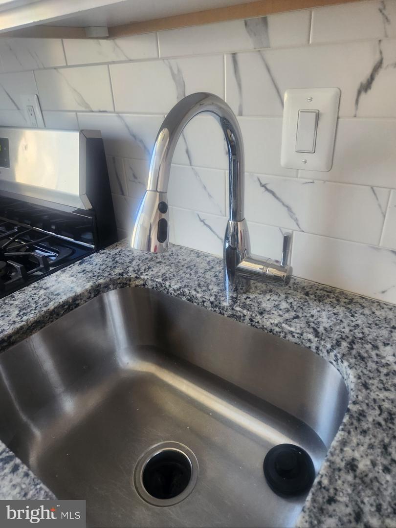 17 46TH ST SE #5, WASHINGTON, District Of Columbia 20019, 2 Bedrooms Bedrooms, ,2 BathroomsBathrooms,Residential,For sale,17 46TH ST SE #5,DCDC2194882 MLS # DCDC2194882