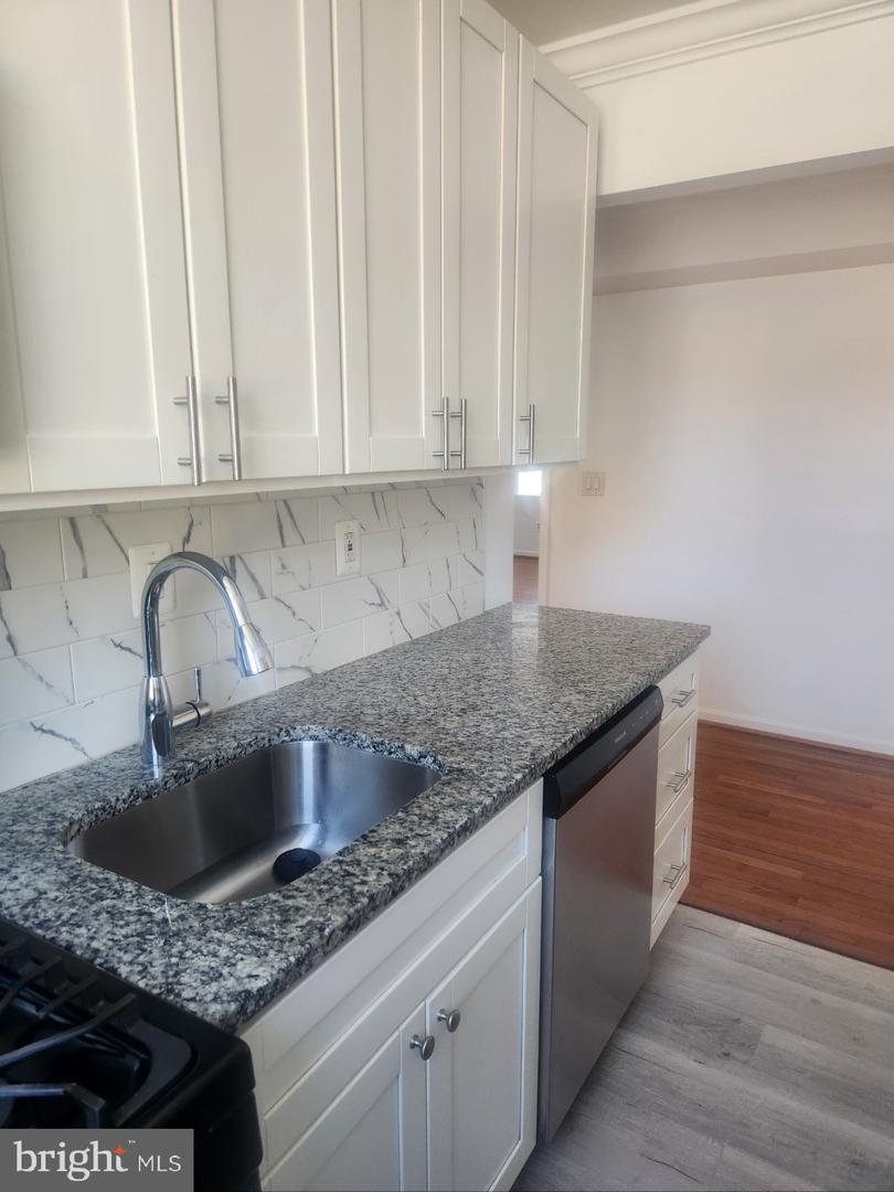 17 46TH ST SE #5, WASHINGTON, District Of Columbia 20019, 2 Bedrooms Bedrooms, ,2 BathroomsBathrooms,Residential,For sale,17 46TH ST SE #5,DCDC2194882 MLS # DCDC2194882
