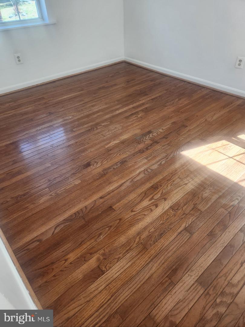 17 46TH ST SE #5, WASHINGTON, District Of Columbia 20019, 2 Bedrooms Bedrooms, ,2 BathroomsBathrooms,Residential,For sale,17 46TH ST SE #5,DCDC2194882 MLS # DCDC2194882