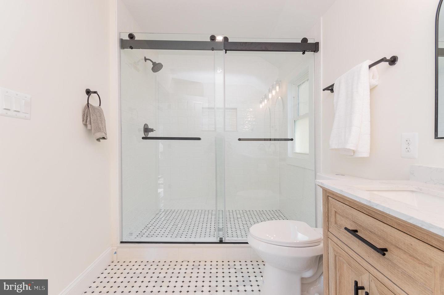 4802 EASTERN AVE NE, WASHINGTON, District Of Columbia 20017, 4 Bedrooms Bedrooms, ,3 BathroomsBathrooms,Residential,For sale,4802 EASTERN AVE NE,DCDC2194906 MLS # DCDC2194906