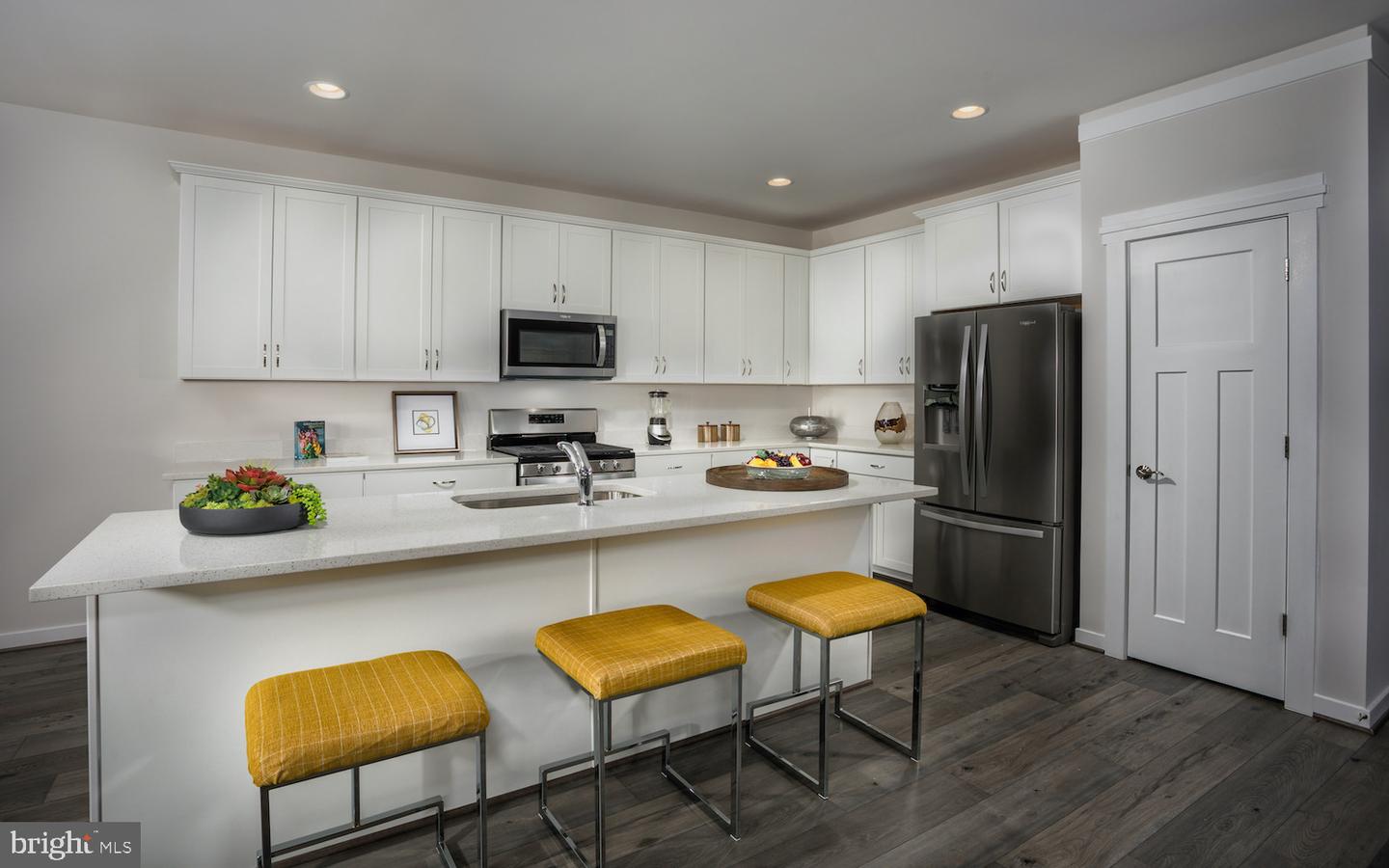 214 CRESTVIEW RIDGE DR, BRISTOW, Virginia 20136, 4 Bedrooms Bedrooms, ,3 BathroomsBathrooms,Residential,For sale,214 CRESTVIEW RIDGE DR,VAPW2091742 MLS # VAPW2091742