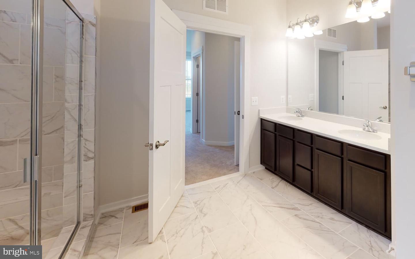 214 CRESTVIEW RIDGE DR, BRISTOW, Virginia 20136, 4 Bedrooms Bedrooms, ,3 BathroomsBathrooms,Residential,For sale,214 CRESTVIEW RIDGE DR,VAPW2091742 MLS # VAPW2091742