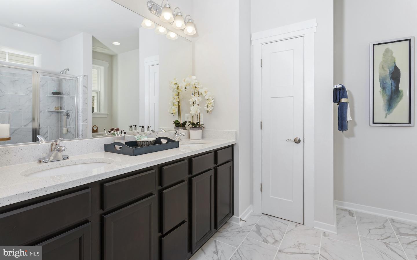 214 CRESTVIEW RIDGE DR, BRISTOW, Virginia 20136, 4 Bedrooms Bedrooms, ,3 BathroomsBathrooms,Residential,For sale,214 CRESTVIEW RIDGE DR,VAPW2091742 MLS # VAPW2091742