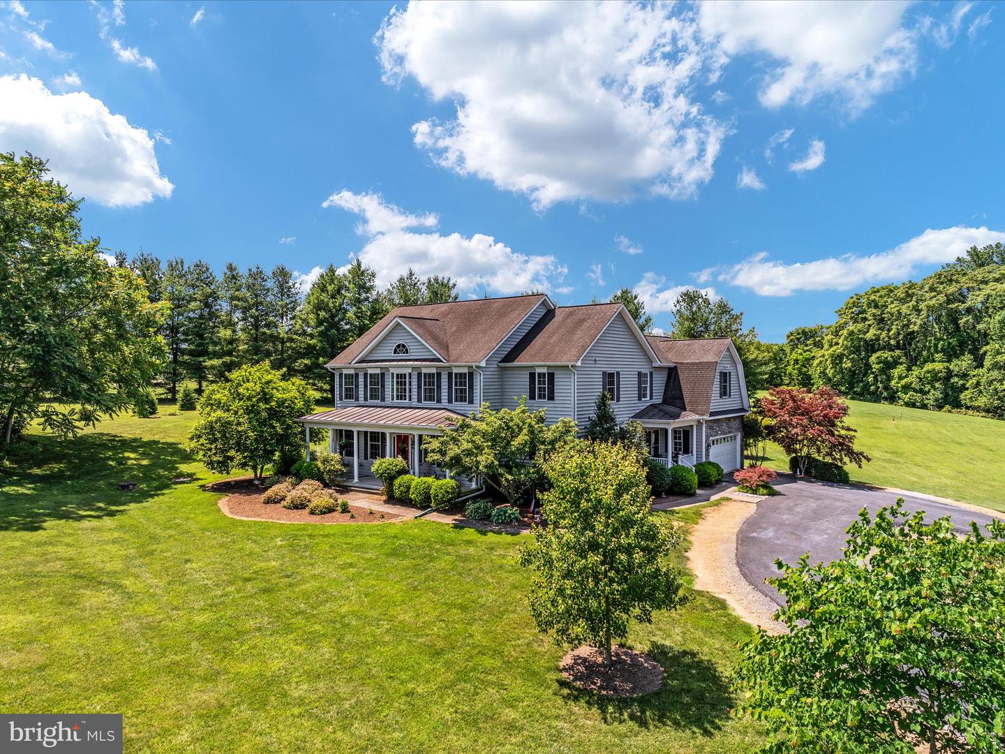 37075 GAVER MILL RD, HILLSBORO, Virginia 20132, 5 Bedrooms Bedrooms, ,4 BathroomsBathrooms,Residential,For sale,37075 GAVER MILL RD,VALO2093572 MLS # VALO2093572