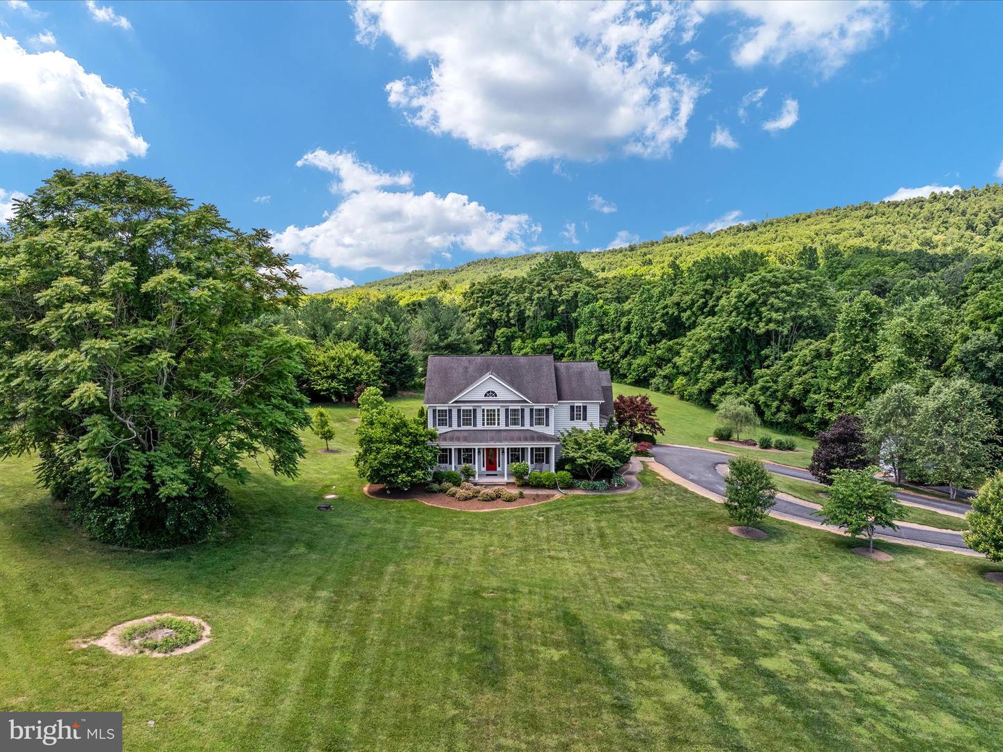 37075 GAVER MILL RD, HILLSBORO, Virginia 20132, 5 Bedrooms Bedrooms, ,4 BathroomsBathrooms,Residential,For sale,37075 GAVER MILL RD,VALO2093572 MLS # VALO2093572