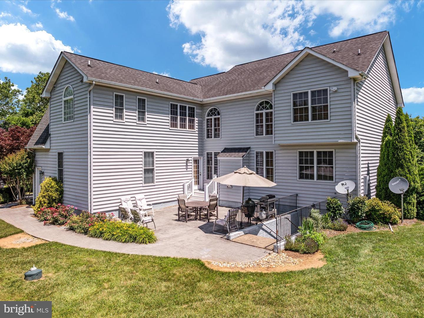 37075 GAVER MILL RD, HILLSBORO, Virginia 20132, 5 Bedrooms Bedrooms, ,4 BathroomsBathrooms,Residential,For sale,37075 GAVER MILL RD,VALO2093572 MLS # VALO2093572