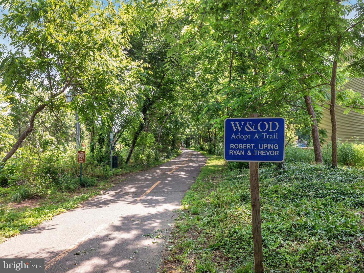 37075 GAVER MILL RD, HILLSBORO, Virginia 20132, 5 Bedrooms Bedrooms, ,4 BathroomsBathrooms,Residential,For sale,37075 GAVER MILL RD,VALO2093572 MLS # VALO2093572