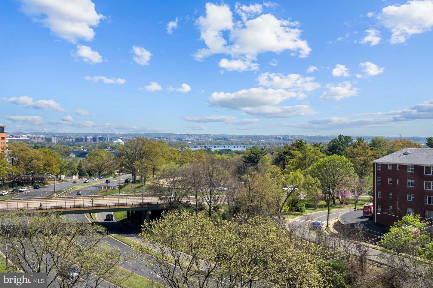 1600 N OAK ST #415, ARLINGTON, Virginia 22209, 2 Bedrooms Bedrooms, ,2 BathroomsBathrooms,Residential,For sale,1600 N OAK ST #415,VAAR2055874 MLS # VAAR2055874