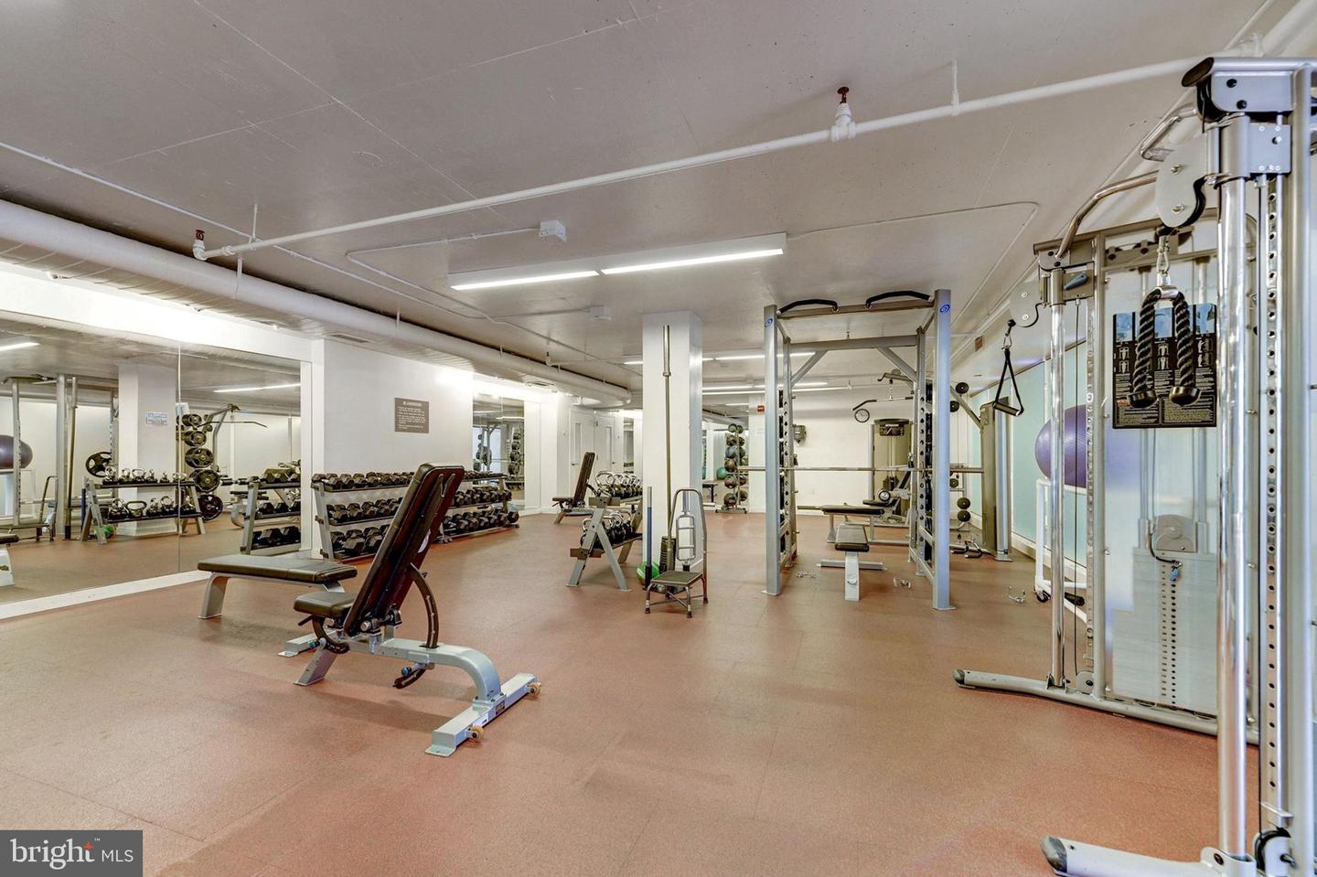 1600 N OAK ST #415, ARLINGTON, Virginia 22209, 2 Bedrooms Bedrooms, ,2 BathroomsBathrooms,Residential,For sale,1600 N OAK ST #415,VAAR2055874 MLS # VAAR2055874