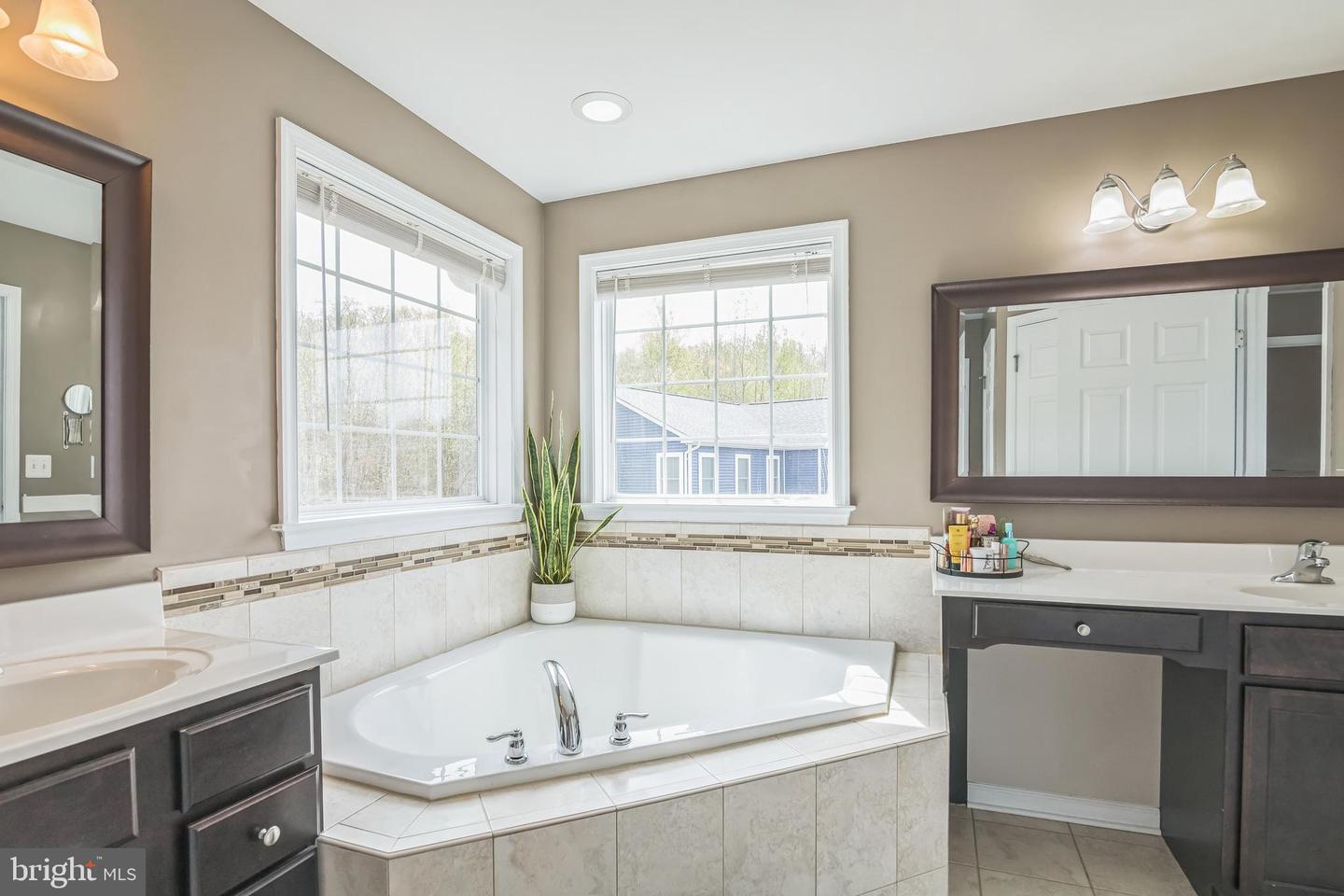 48 ELLISON CT, FREDERICKSBURG, Virginia 22405, 4 Bedrooms Bedrooms, ,3 BathroomsBathrooms,Residential,For sale,48 ELLISON CT,VAST2037752 MLS # VAST2037752