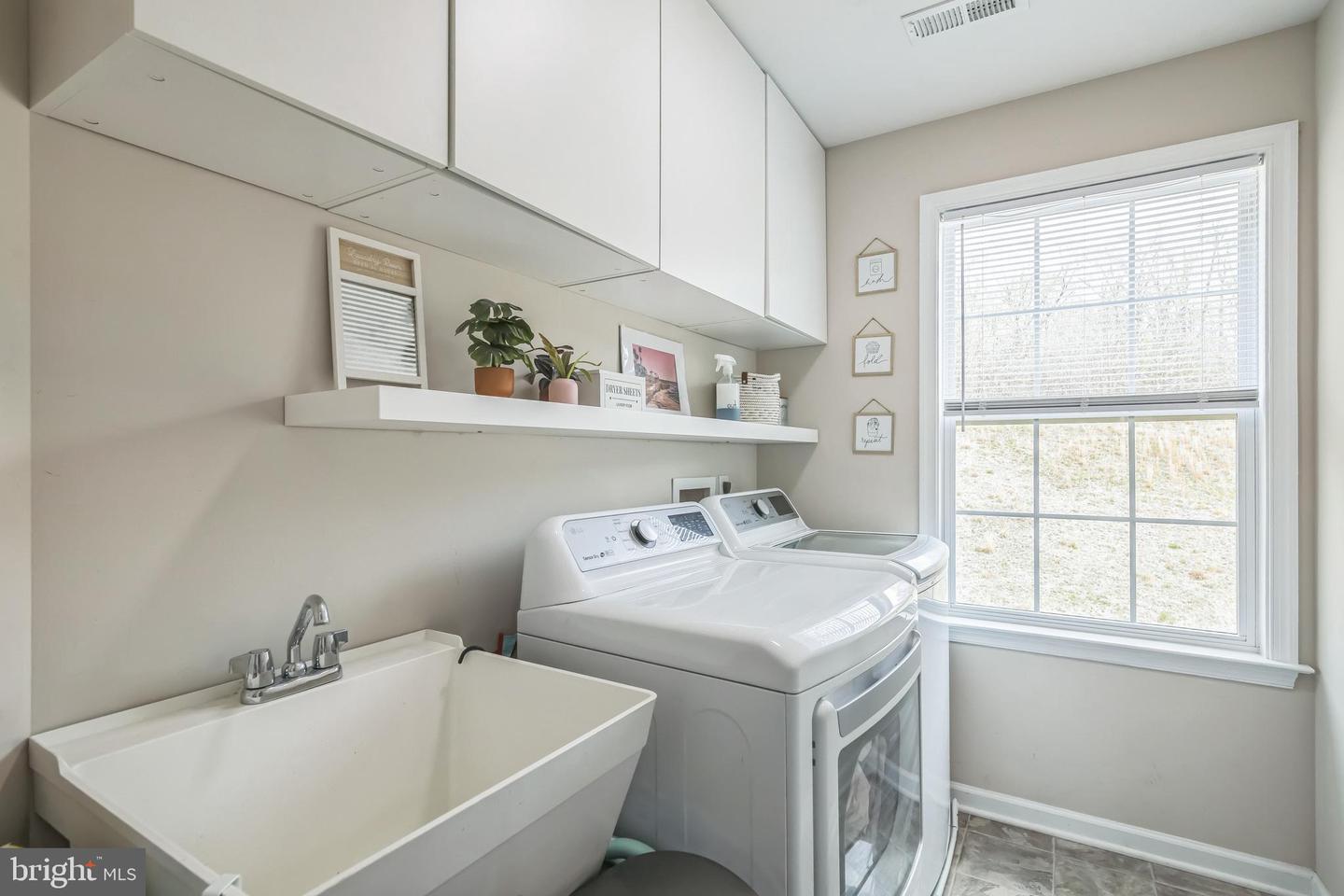 48 ELLISON CT, FREDERICKSBURG, Virginia 22405, 4 Bedrooms Bedrooms, ,3 BathroomsBathrooms,Residential,For sale,48 ELLISON CT,VAST2037752 MLS # VAST2037752