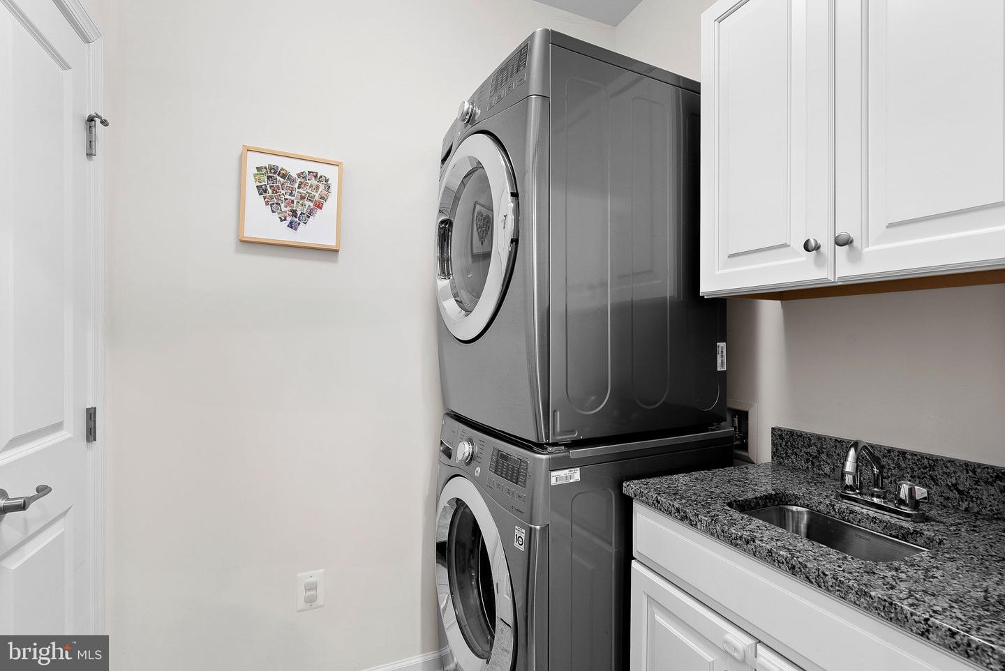 283 HIGH RAIL TER SE, LEESBURG, Virginia 20175, 3 Bedrooms Bedrooms, ,2 BathroomsBathrooms,Residential,For sale,283 HIGH RAIL TER SE,VALO2089356 MLS # VALO2089356