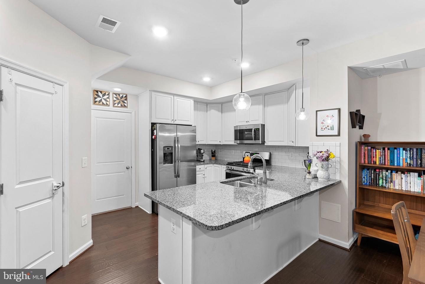 283 HIGH RAIL TER SE, LEESBURG, Virginia 20175, 3 Bedrooms Bedrooms, ,2 BathroomsBathrooms,Residential,For sale,283 HIGH RAIL TER SE,VALO2089356 MLS # VALO2089356
