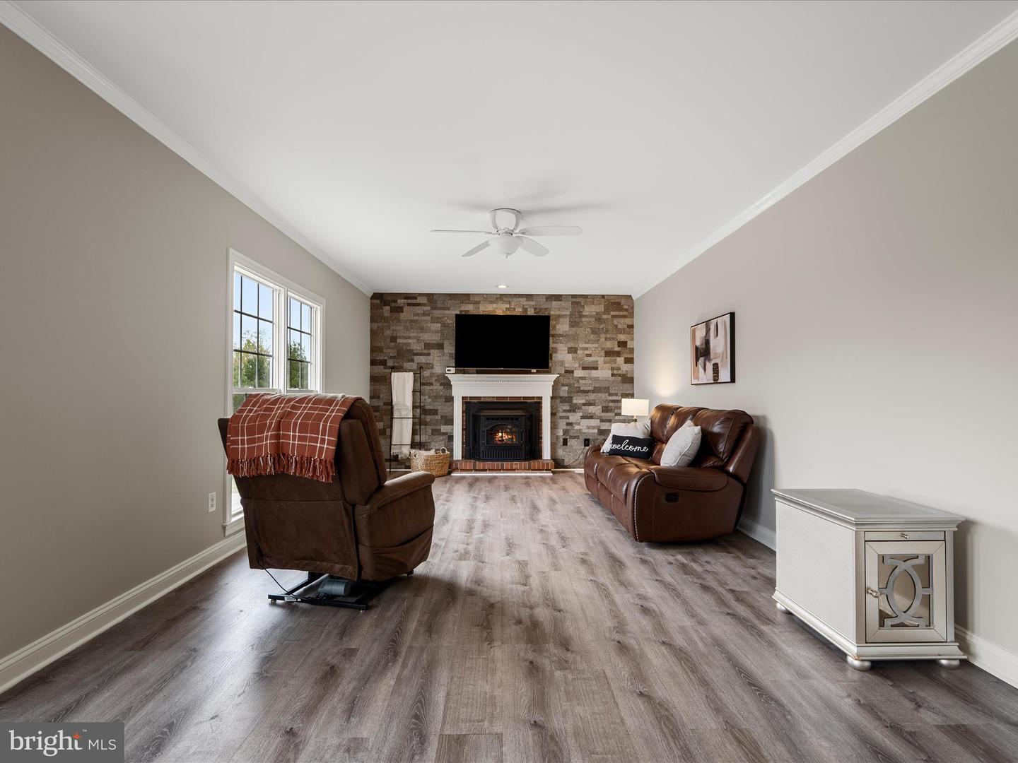 39918 CANTERFIELD CT, LOVETTSVILLE, Virginia 20180, 5 Bedrooms Bedrooms, ,3 BathroomsBathrooms,Residential,For sale,39918 CANTERFIELD CT,VALO2089812 MLS # VALO2089812