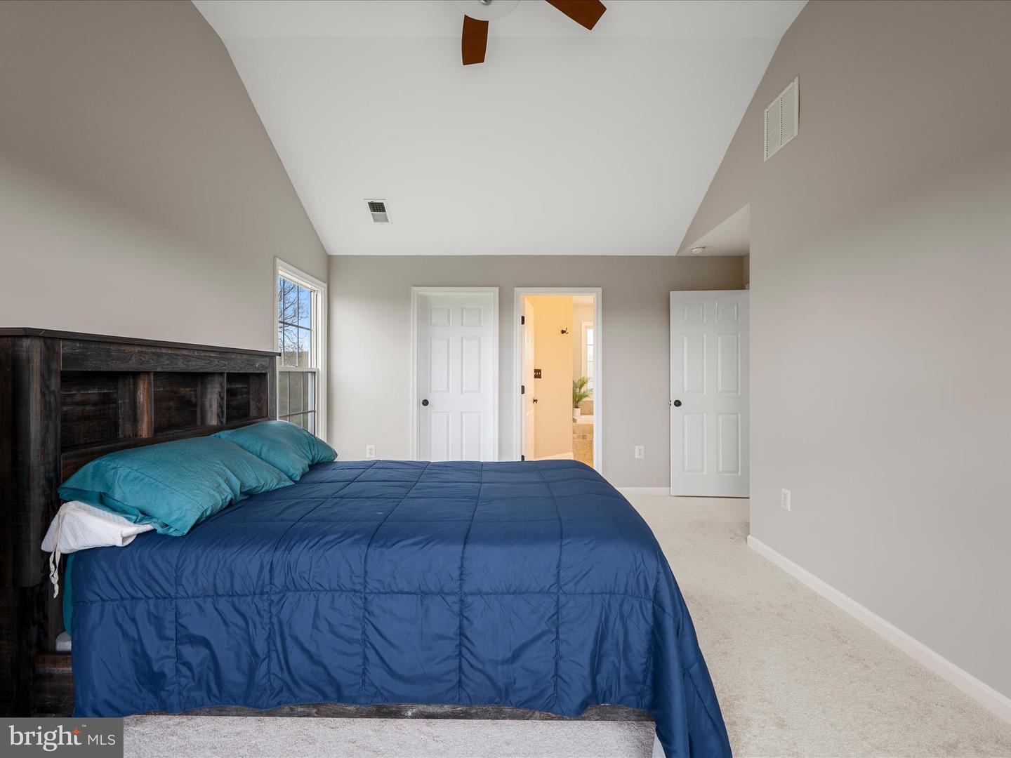 39918 CANTERFIELD CT, LOVETTSVILLE, Virginia 20180, 5 Bedrooms Bedrooms, ,3 BathroomsBathrooms,Residential,For sale,39918 CANTERFIELD CT,VALO2089812 MLS # VALO2089812