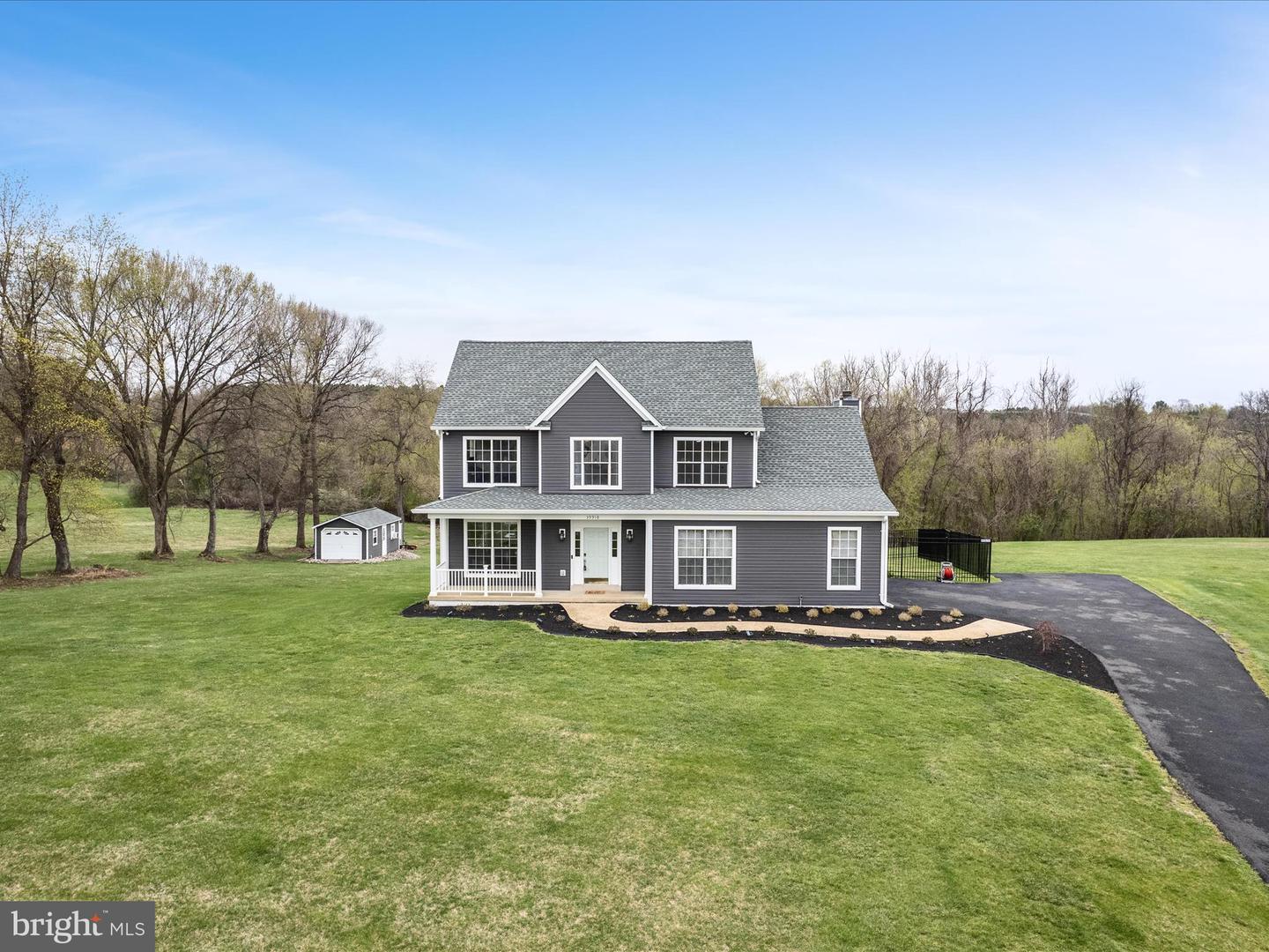 39918 CANTERFIELD CT, LOVETTSVILLE, Virginia 20180, 5 Bedrooms Bedrooms, ,3 BathroomsBathrooms,Residential,For sale,39918 CANTERFIELD CT,VALO2089812 MLS # VALO2089812