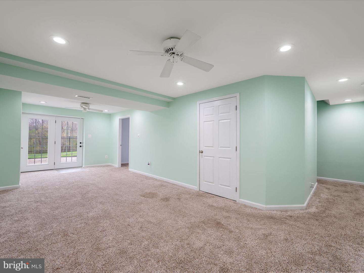 39918 CANTERFIELD CT, LOVETTSVILLE, Virginia 20180, 5 Bedrooms Bedrooms, ,3 BathroomsBathrooms,Residential,For sale,39918 CANTERFIELD CT,VALO2089812 MLS # VALO2089812