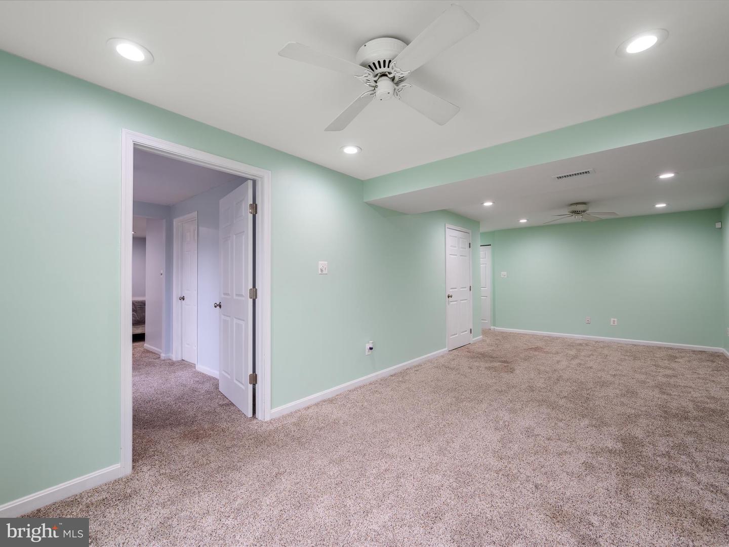 39918 CANTERFIELD CT, LOVETTSVILLE, Virginia 20180, 5 Bedrooms Bedrooms, ,3 BathroomsBathrooms,Residential,For sale,39918 CANTERFIELD CT,VALO2089812 MLS # VALO2089812