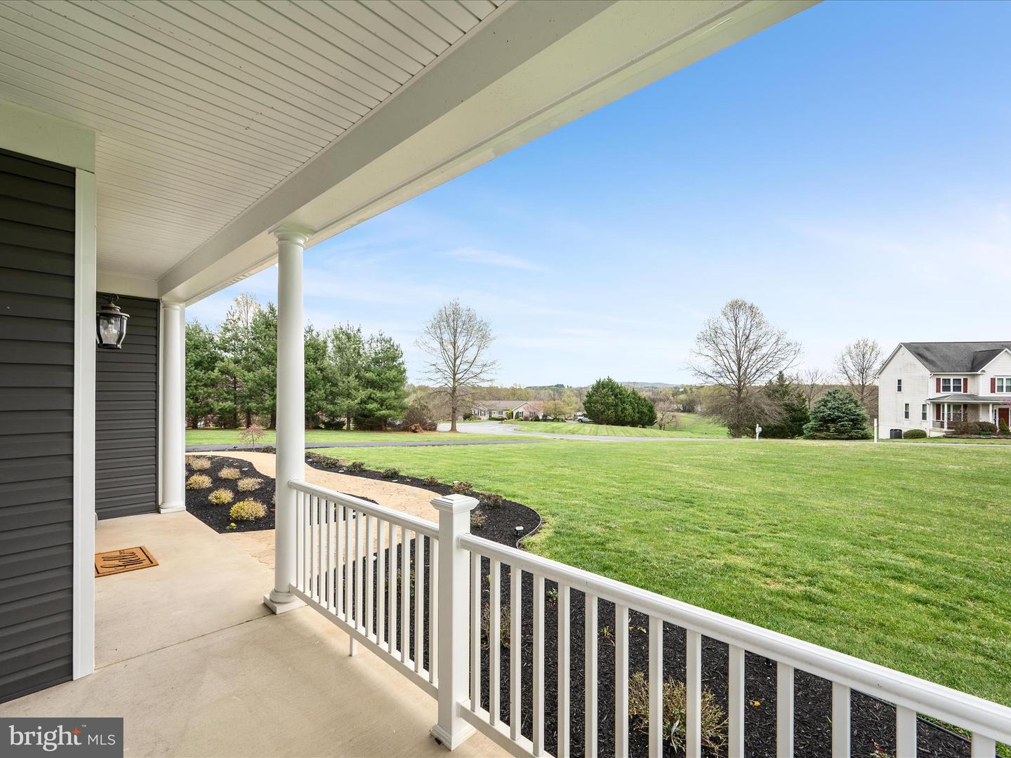 39918 CANTERFIELD CT, LOVETTSVILLE, Virginia 20180, 5 Bedrooms Bedrooms, ,3 BathroomsBathrooms,Residential,For sale,39918 CANTERFIELD CT,VALO2089812 MLS # VALO2089812