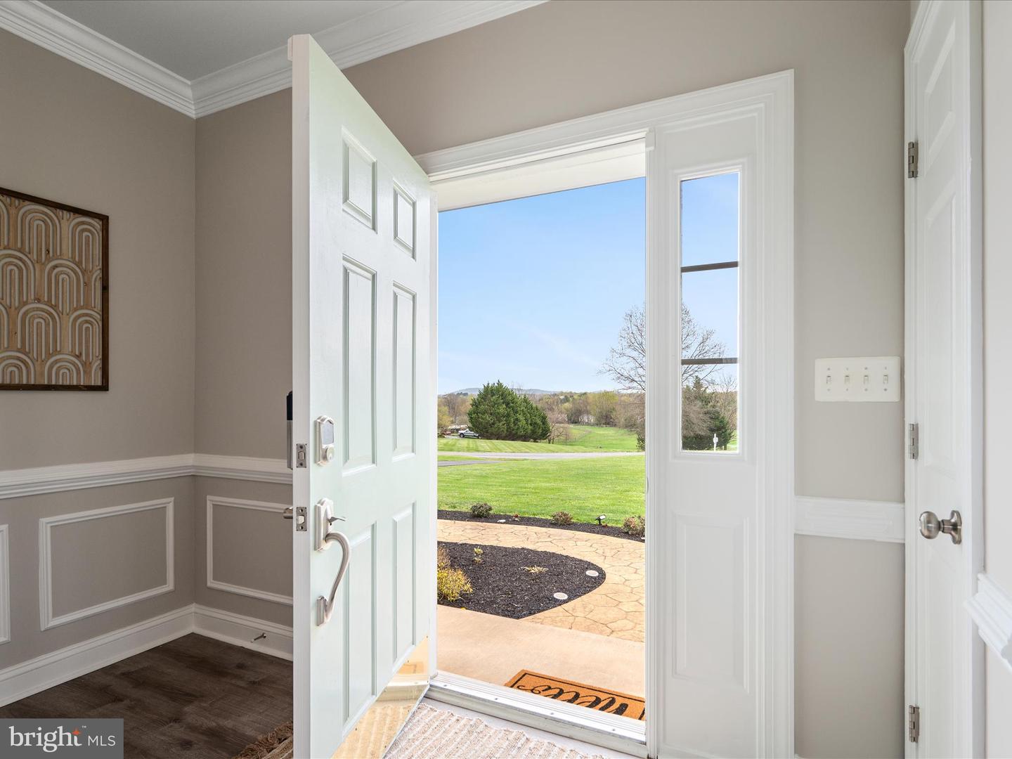 39918 CANTERFIELD CT, LOVETTSVILLE, Virginia 20180, 5 Bedrooms Bedrooms, ,3 BathroomsBathrooms,Residential,For sale,39918 CANTERFIELD CT,VALO2089812 MLS # VALO2089812