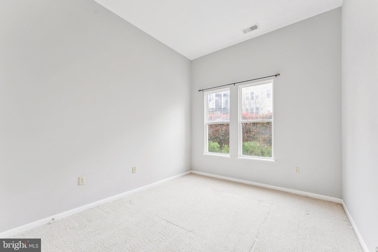 2655 PROSPERITY AVE #118, FAIRFAX, Virginia 22031, 1 Bedroom Bedrooms, ,1 BathroomBathrooms,Residential,For sale,2655 PROSPERITY AVE #118,VAFX2227958 MLS # VAFX2227958