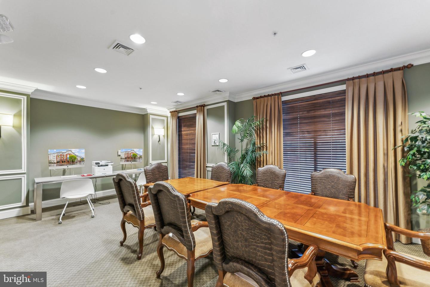 2655 PROSPERITY AVE #118, FAIRFAX, Virginia 22031, 1 Bedroom Bedrooms, ,1 BathroomBathrooms,Residential,For sale,2655 PROSPERITY AVE #118,VAFX2227958 MLS # VAFX2227958
