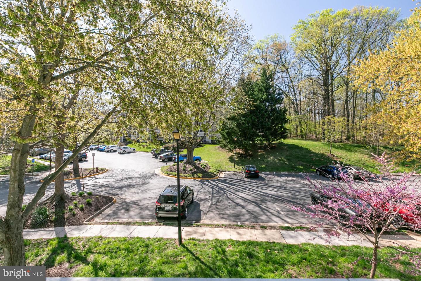7770 WILLOW POINT DR, FALLS CHURCH, Virginia 22042, 2 Bedrooms Bedrooms, ,2 BathroomsBathrooms,Residential,For sale,7770 WILLOW POINT DR,VAFX2230332 MLS # VAFX2230332