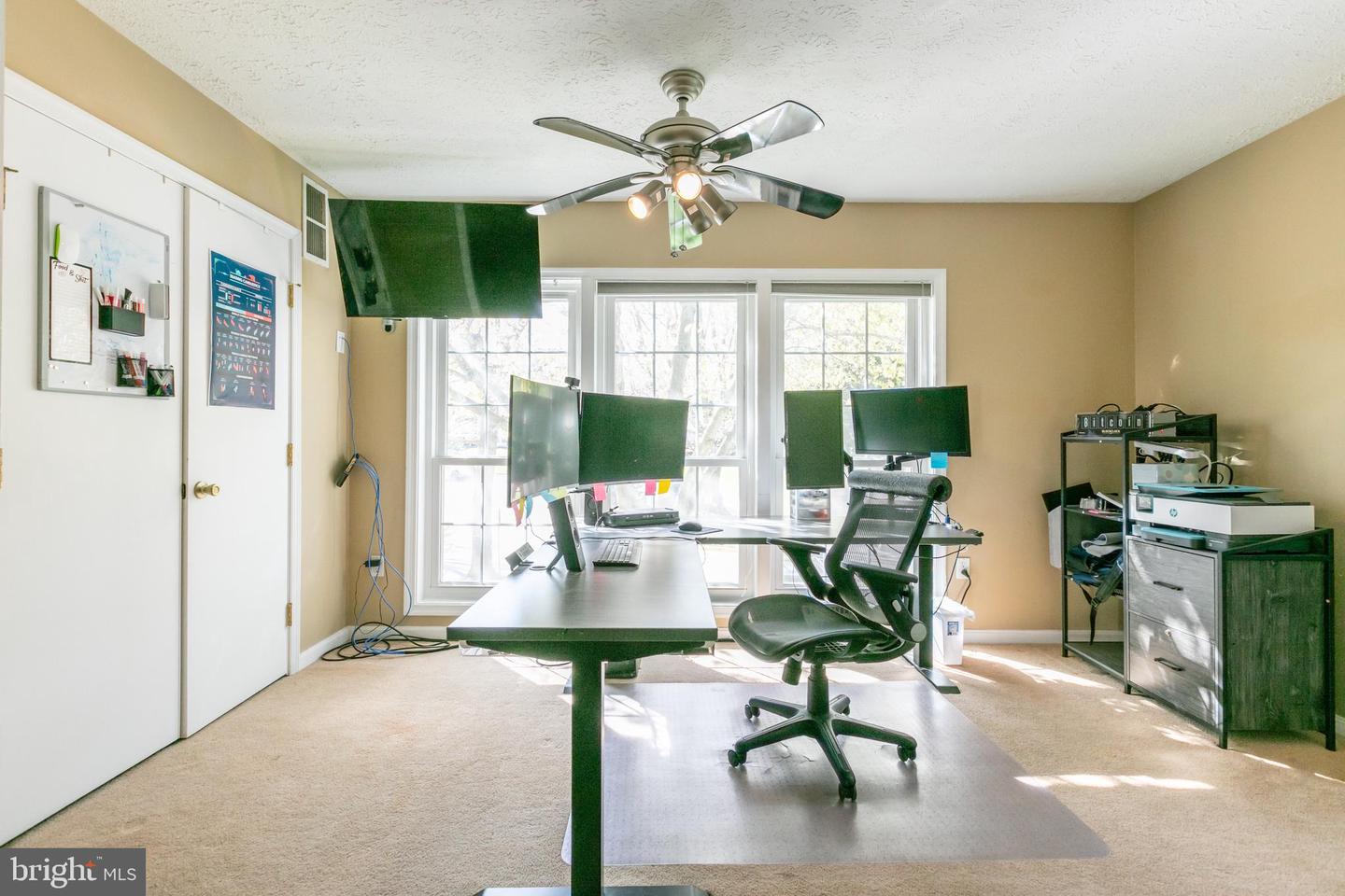 7770 WILLOW POINT DR, FALLS CHURCH, Virginia 22042, 2 Bedrooms Bedrooms, ,2 BathroomsBathrooms,Residential,For sale,7770 WILLOW POINT DR,VAFX2230332 MLS # VAFX2230332