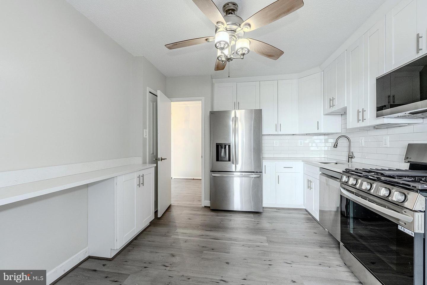 3705 S GEORGE MASON DR #2414S, FALLS CHURCH, Virginia 22041, 2 Bedrooms Bedrooms, ,2 BathroomsBathrooms,Residential,For sale,3705 S GEORGE MASON DR #2414S,VAFX2229596 MLS # VAFX2229596