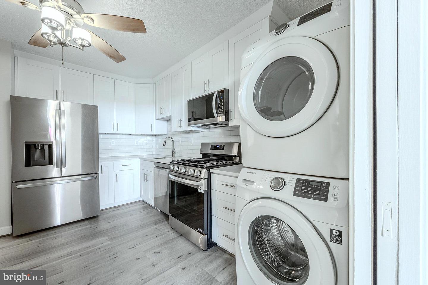 3705 S GEORGE MASON DR #2414S, FALLS CHURCH, Virginia 22041, 2 Bedrooms Bedrooms, ,2 BathroomsBathrooms,Residential,For sale,3705 S GEORGE MASON DR #2414S,VAFX2229596 MLS # VAFX2229596