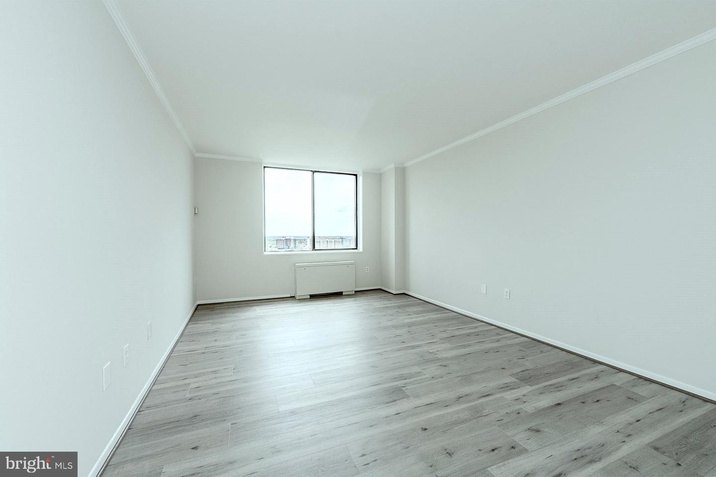 3705 S GEORGE MASON DR #2414S, FALLS CHURCH, Virginia 22041, 2 Bedrooms Bedrooms, ,2 BathroomsBathrooms,Residential,For sale,3705 S GEORGE MASON DR #2414S,VAFX2229596 MLS # VAFX2229596