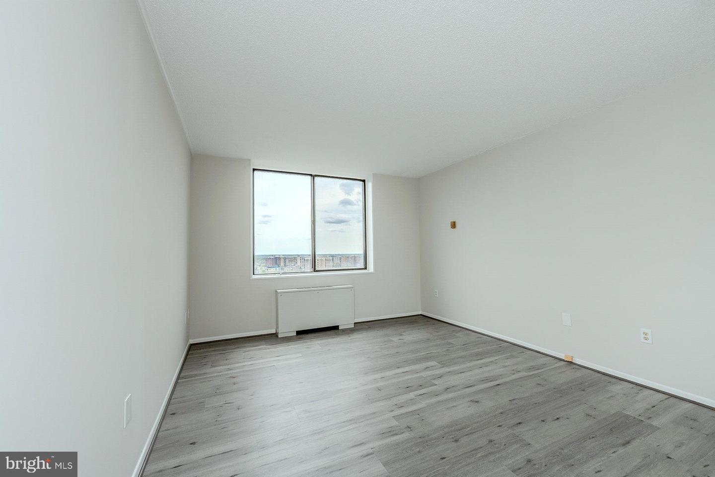 3705 S GEORGE MASON DR #2414S, FALLS CHURCH, Virginia 22041, 2 Bedrooms Bedrooms, ,2 BathroomsBathrooms,Residential,For sale,3705 S GEORGE MASON DR #2414S,VAFX2229596 MLS # VAFX2229596