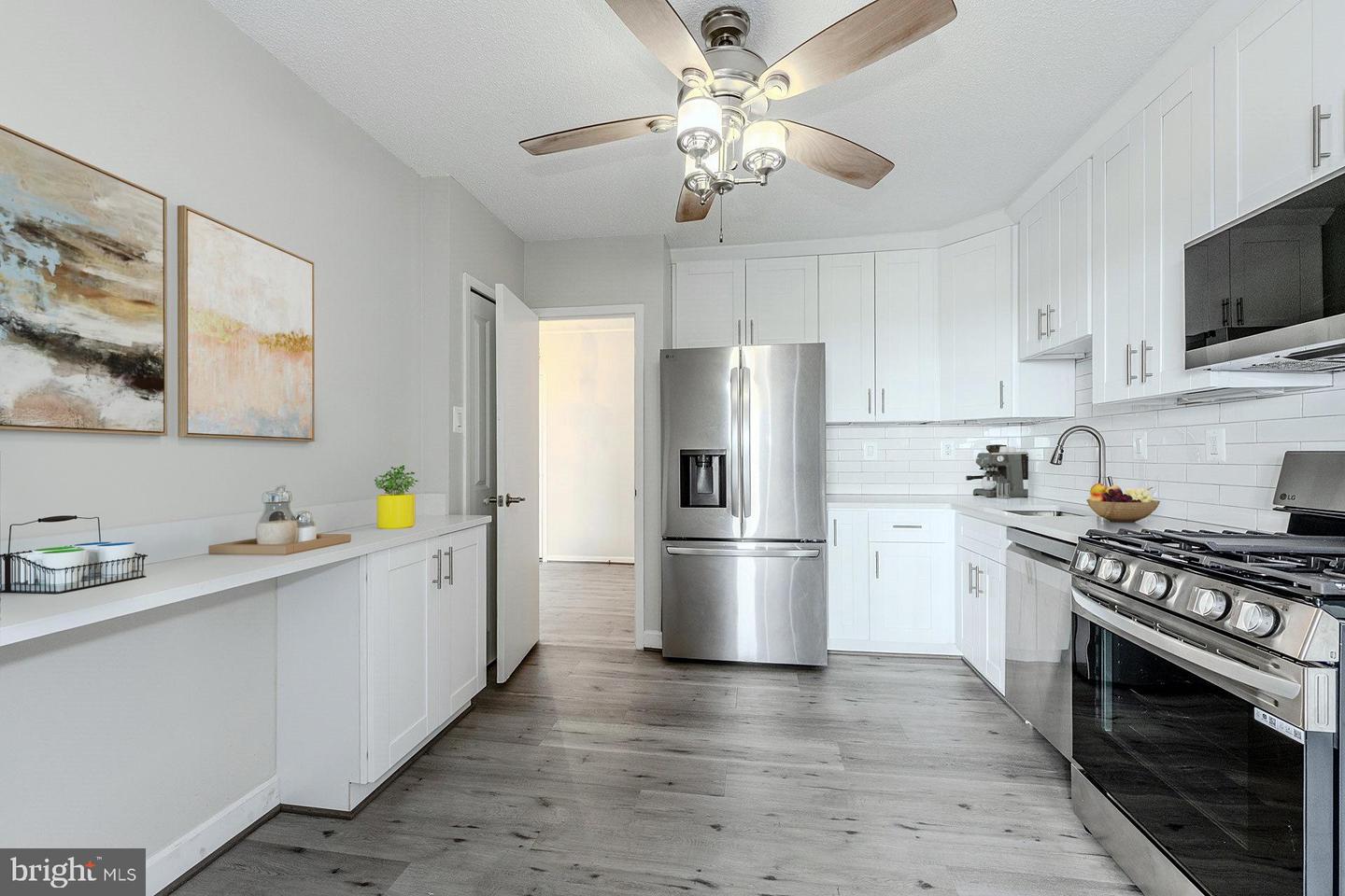 3705 S GEORGE MASON DR #2414S, FALLS CHURCH, Virginia 22041, 2 Bedrooms Bedrooms, ,2 BathroomsBathrooms,Residential,For sale,3705 S GEORGE MASON DR #2414S,VAFX2229596 MLS # VAFX2229596