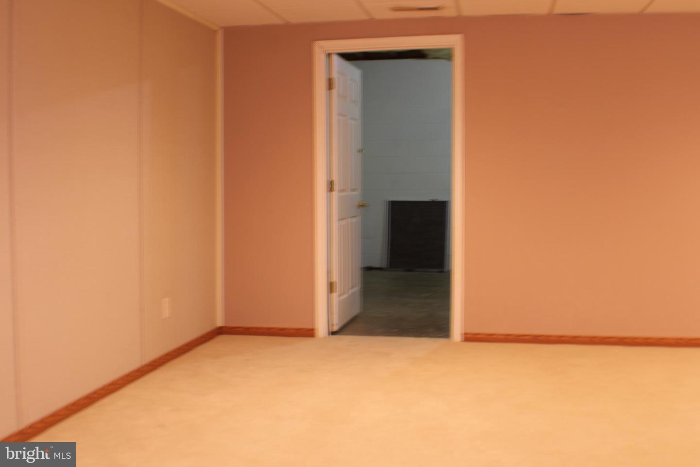 173 HEATHER LN, STAUNTON, Virginia 24401, 3 Bedrooms Bedrooms, ,3 BathroomsBathrooms,Residential,For sale,173 HEATHER LN,VAAG2000484 MLS # VAAG2000484
