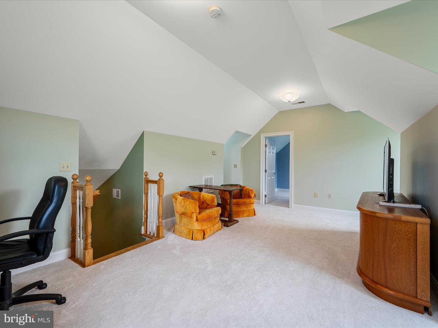 700 MILLER RD, WINCHESTER, Virginia 22602, 5 Bedrooms Bedrooms, 18 Rooms Rooms,5 BathroomsBathrooms,Residential,For sale,700 MILLER RD,VAFV2033110 MLS # VAFV2033110