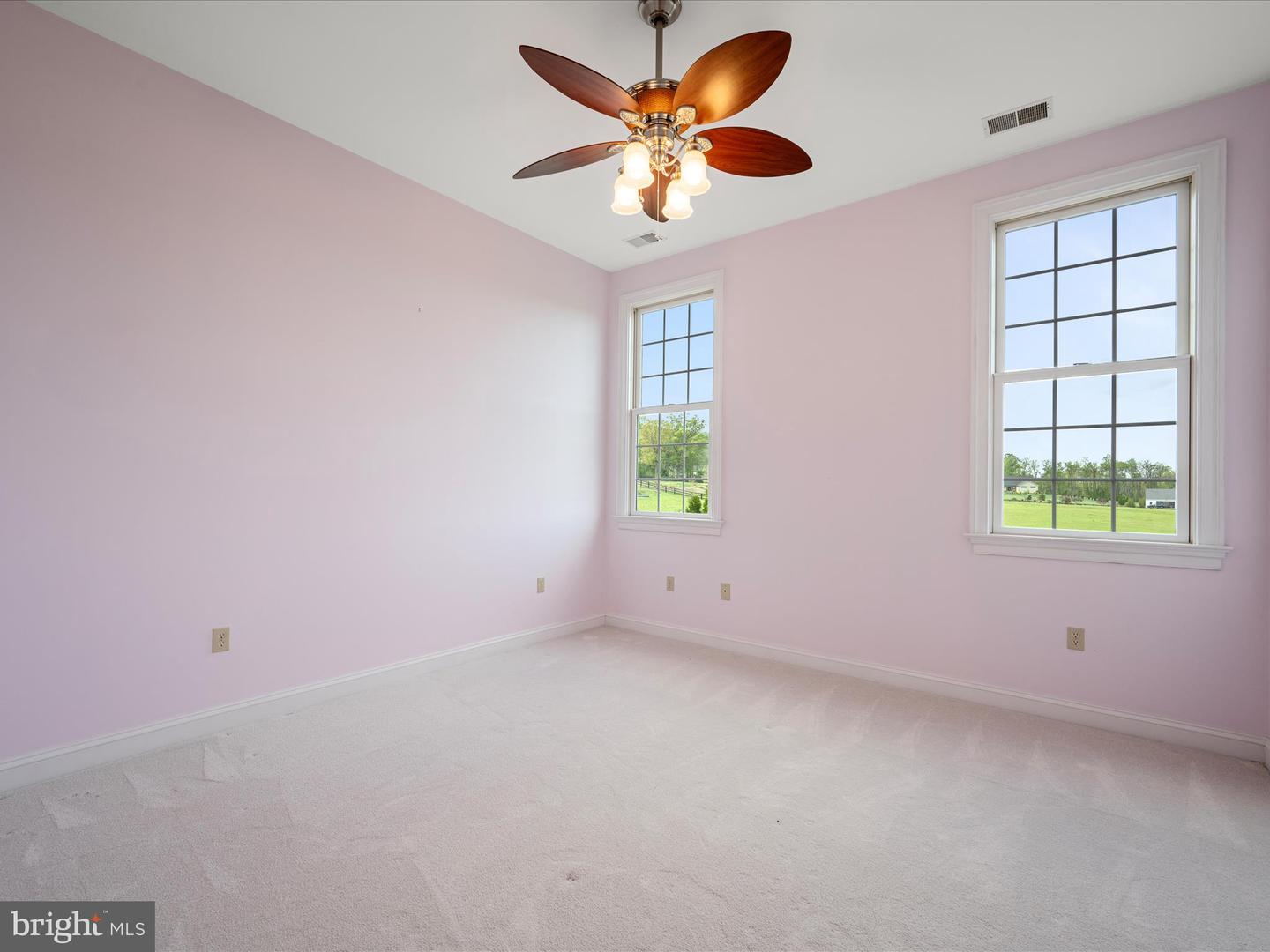 700 MILLER RD, WINCHESTER, Virginia 22602, 5 Bedrooms Bedrooms, 18 Rooms Rooms,5 BathroomsBathrooms,Residential,For sale,700 MILLER RD,VAFV2033110 MLS # VAFV2033110