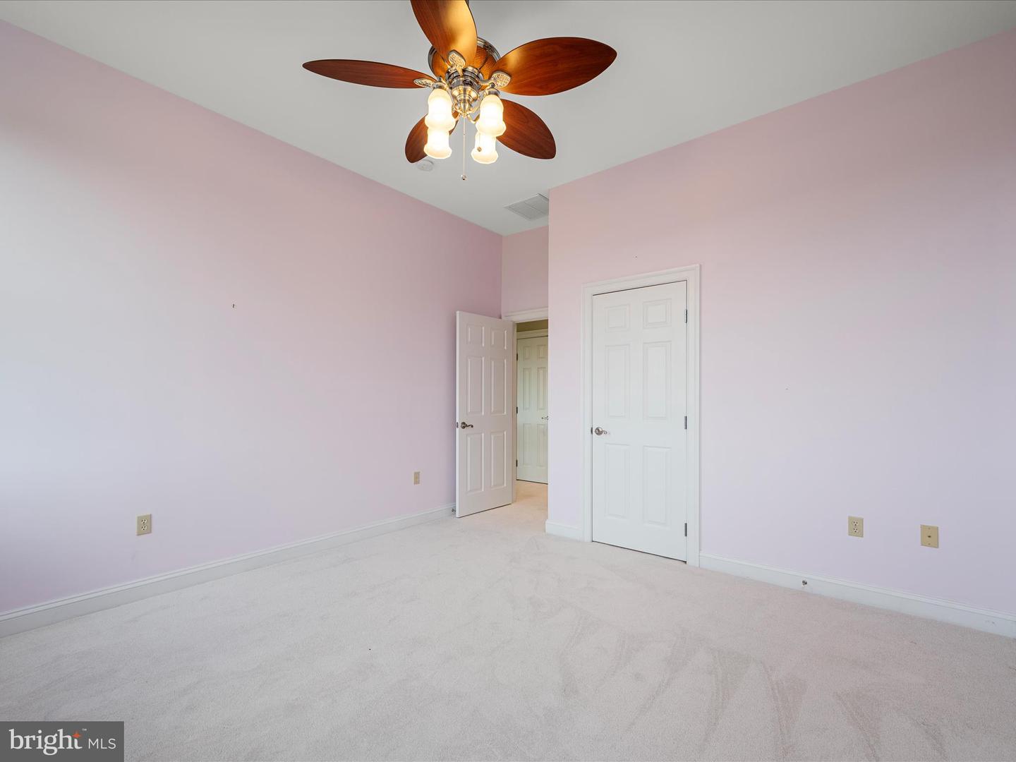 700 MILLER RD, WINCHESTER, Virginia 22602, 5 Bedrooms Bedrooms, 18 Rooms Rooms,5 BathroomsBathrooms,Residential,For sale,700 MILLER RD,VAFV2033110 MLS # VAFV2033110