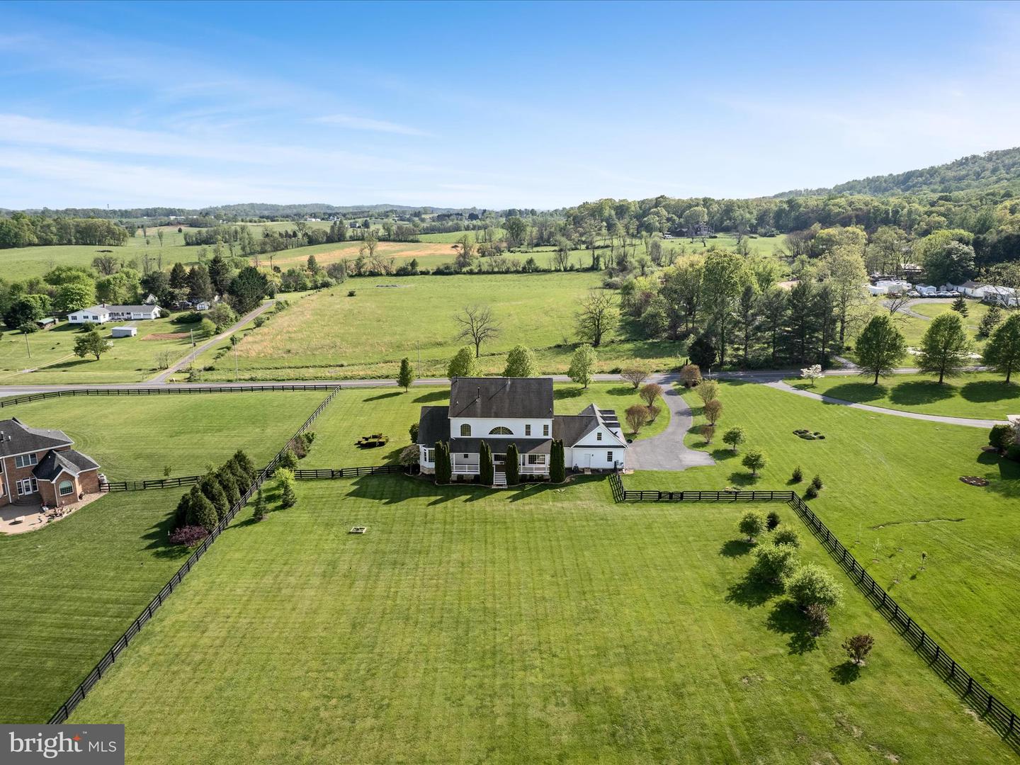 700 MILLER RD, WINCHESTER, Virginia 22602, 5 Bedrooms Bedrooms, 18 Rooms Rooms,5 BathroomsBathrooms,Residential,For sale,700 MILLER RD,VAFV2033110 MLS # VAFV2033110