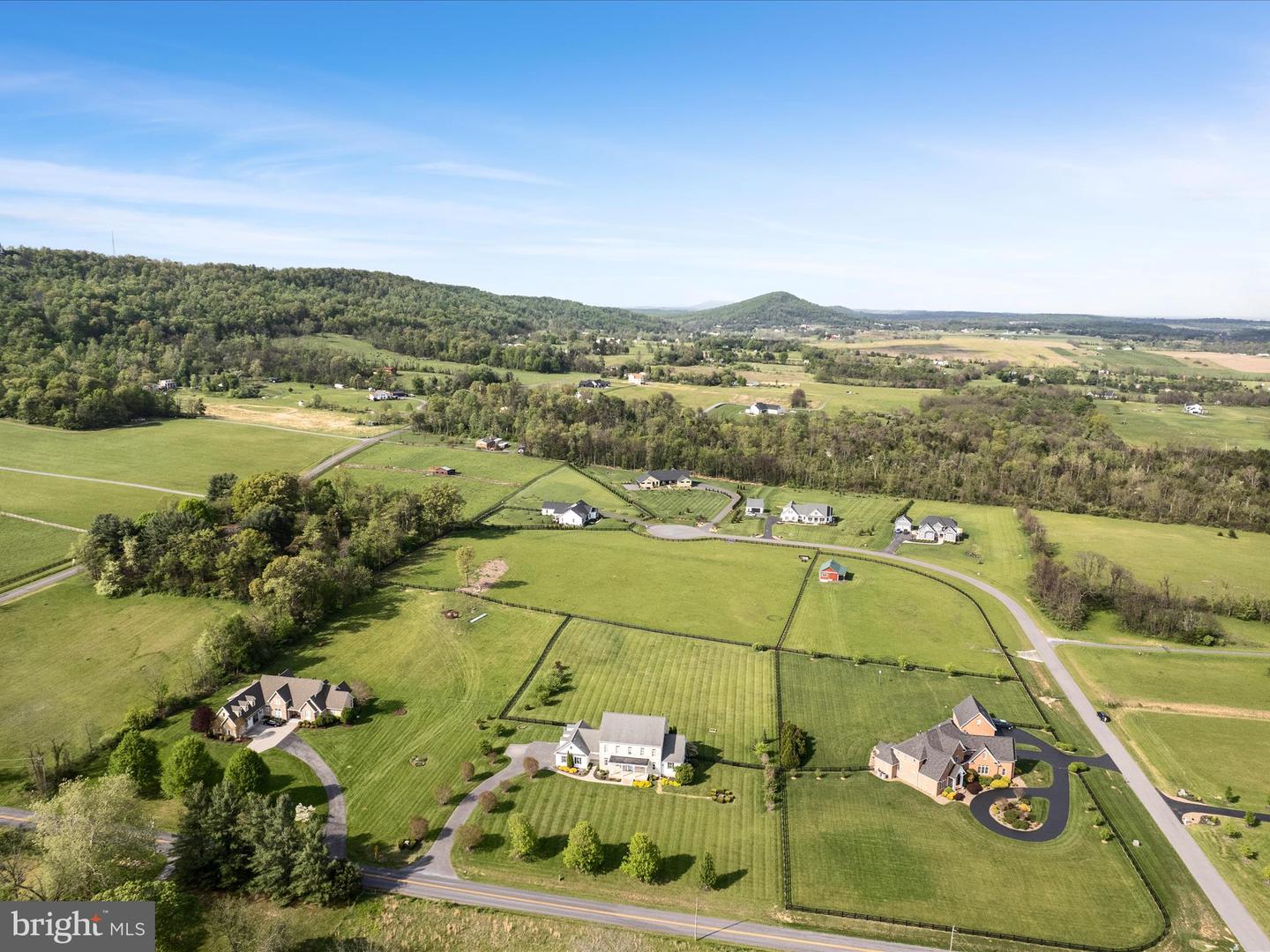 700 MILLER RD, WINCHESTER, Virginia 22602, 5 Bedrooms Bedrooms, 18 Rooms Rooms,5 BathroomsBathrooms,Residential,For sale,700 MILLER RD,VAFV2033110 MLS # VAFV2033110