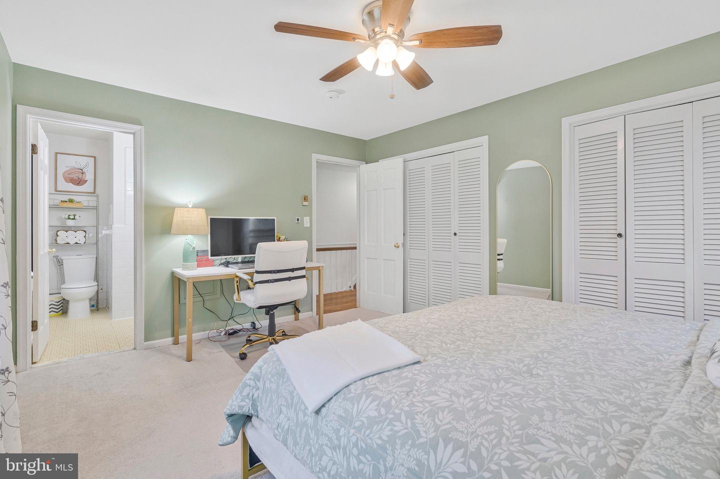 17727 SILCOTT SPRINGS RD, PURCELLVILLE, Virginia 20132, 4 Bedrooms Bedrooms, ,3 BathroomsBathrooms,Residential,For sale,17727 SILCOTT SPRINGS RD,VALO2092344 MLS # VALO2092344
