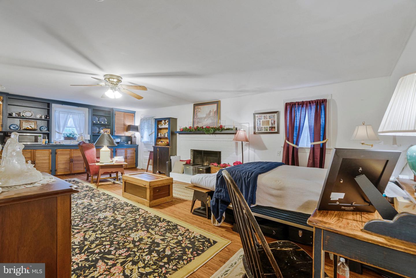 17727 SILCOTT SPRINGS RD, PURCELLVILLE, Virginia 20132, 4 Bedrooms Bedrooms, ,3 BathroomsBathrooms,Residential,For sale,17727 SILCOTT SPRINGS RD,VALO2092344 MLS # VALO2092344