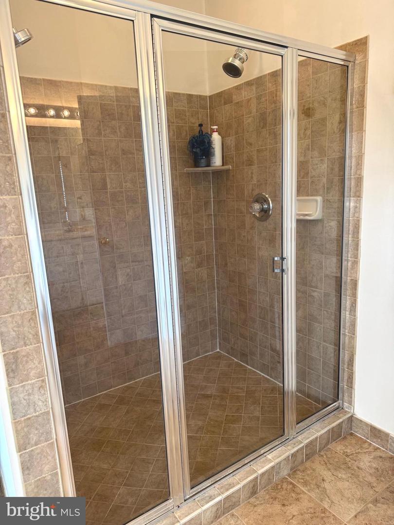 25569 ARTHUR PL, CHANTILLY, Virginia 20152, 4 Bedrooms Bedrooms, ,4 BathroomsBathrooms,Residential,For sale,25569 ARTHUR PL,VALO2092518 MLS # VALO2092518