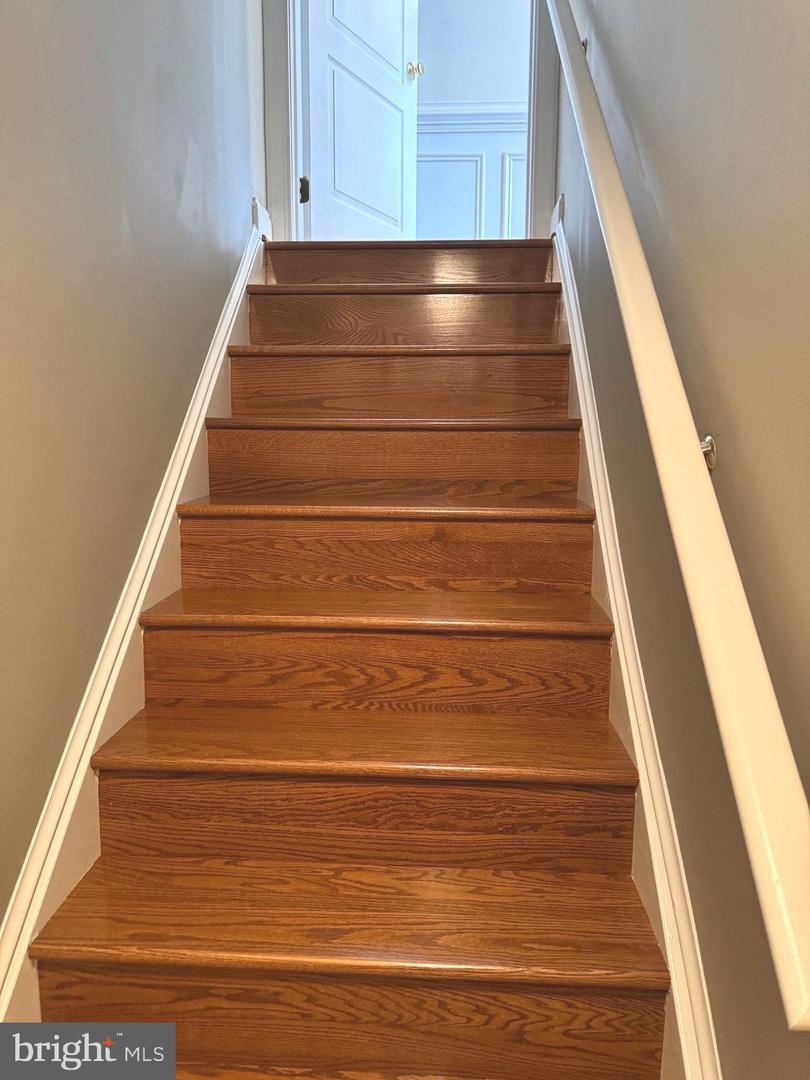25569 ARTHUR PL, CHANTILLY, Virginia 20152, 4 Bedrooms Bedrooms, ,4 BathroomsBathrooms,Residential,For sale,25569 ARTHUR PL,VALO2092518 MLS # VALO2092518