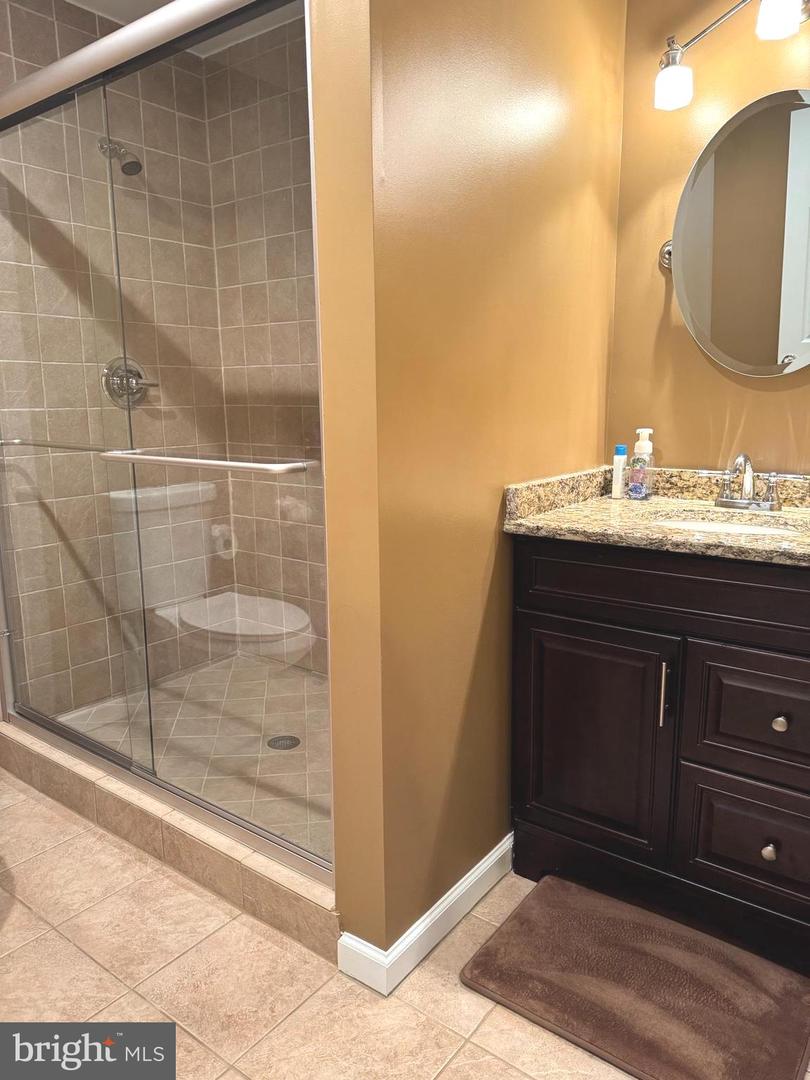 25569 ARTHUR PL, CHANTILLY, Virginia 20152, 4 Bedrooms Bedrooms, ,4 BathroomsBathrooms,Residential,For sale,25569 ARTHUR PL,VALO2092518 MLS # VALO2092518