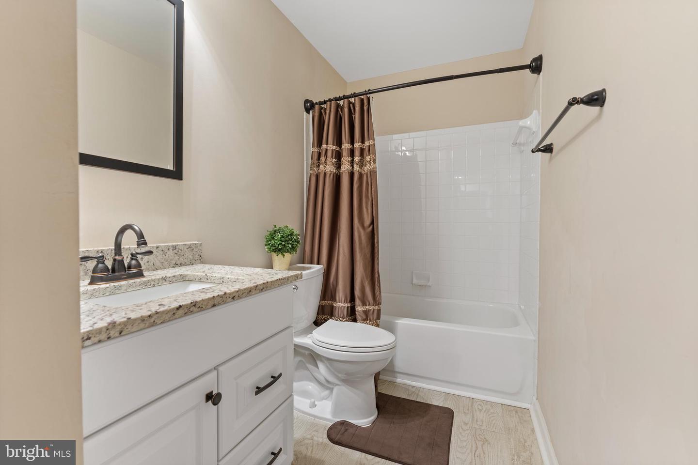 790 WINTERBERRY DR, FREDERICKSBURG, Virginia 22405, 6 Bedrooms Bedrooms, ,3 BathroomsBathrooms,Residential,For sale,790 WINTERBERRY DR,VAST2037476 MLS # VAST2037476