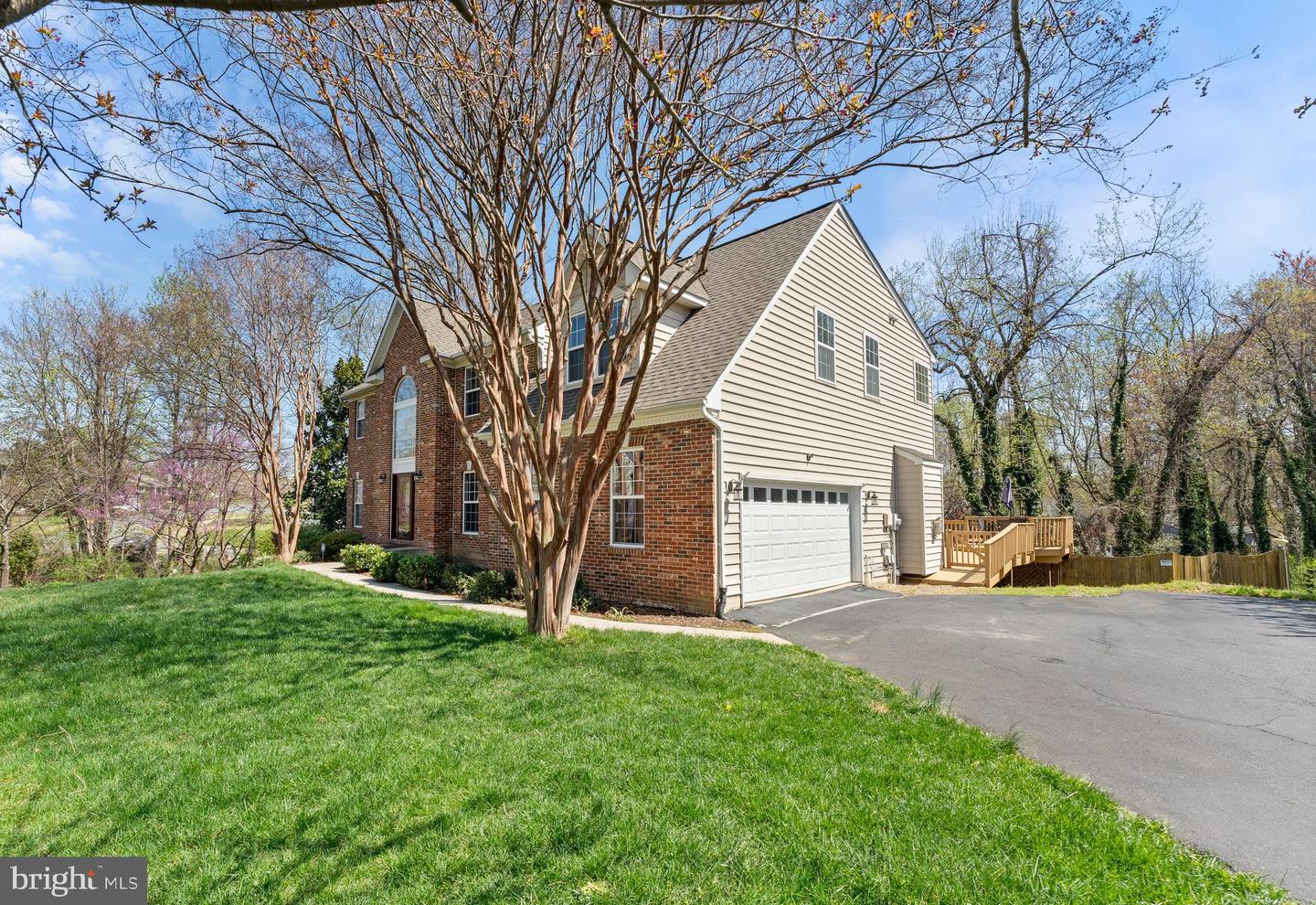790 WINTERBERRY DR, FREDERICKSBURG, Virginia 22405, 6 Bedrooms Bedrooms, ,3 BathroomsBathrooms,Residential,For sale,790 WINTERBERRY DR,VAST2037476 MLS # VAST2037476