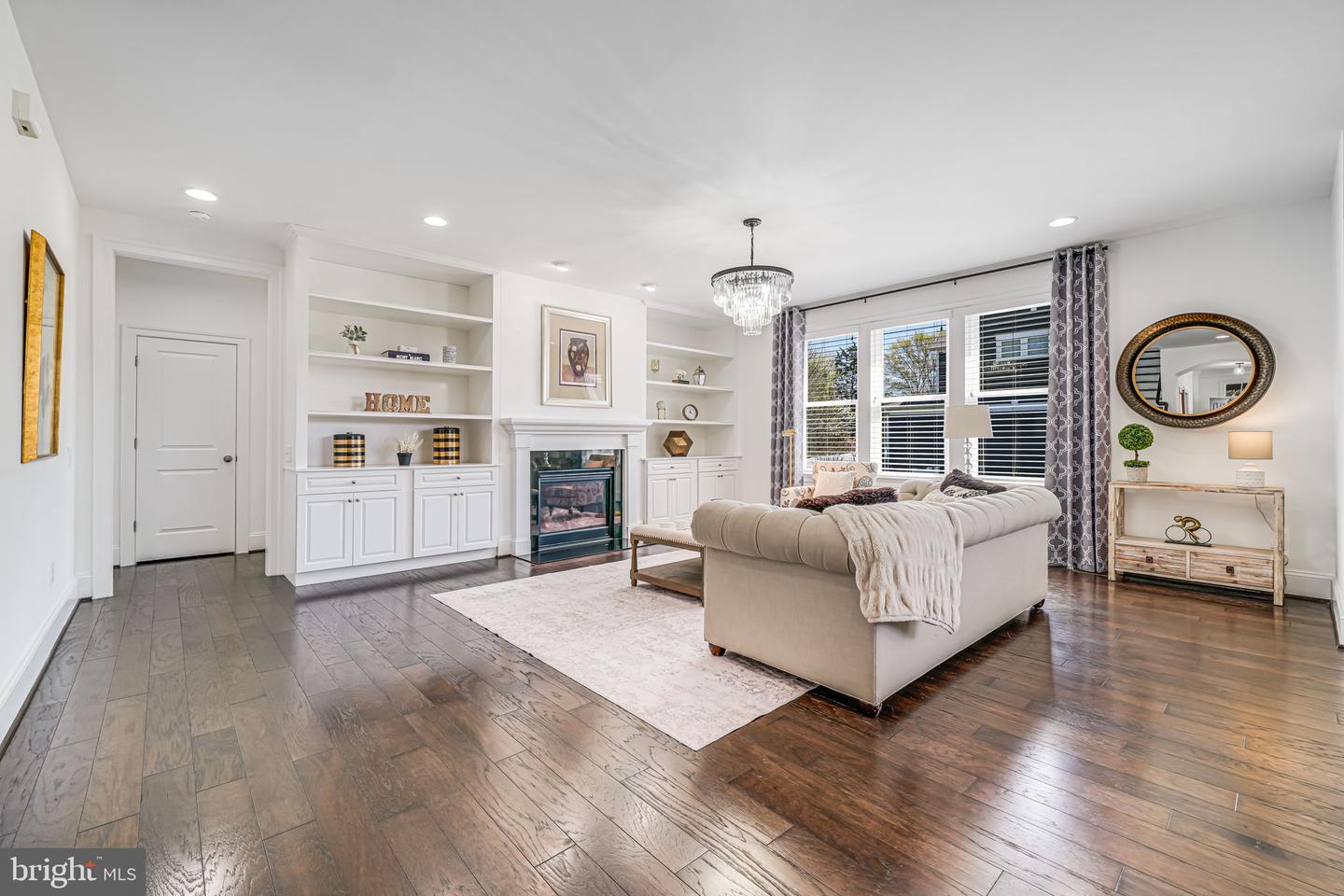 24642 BLACK WILLOW DR, ALDIE, Virginia 20105, 5 Bedrooms Bedrooms, ,3 BathroomsBathrooms,Residential,For sale,24642 BLACK WILLOW DR,VALO2092988 MLS # VALO2092988