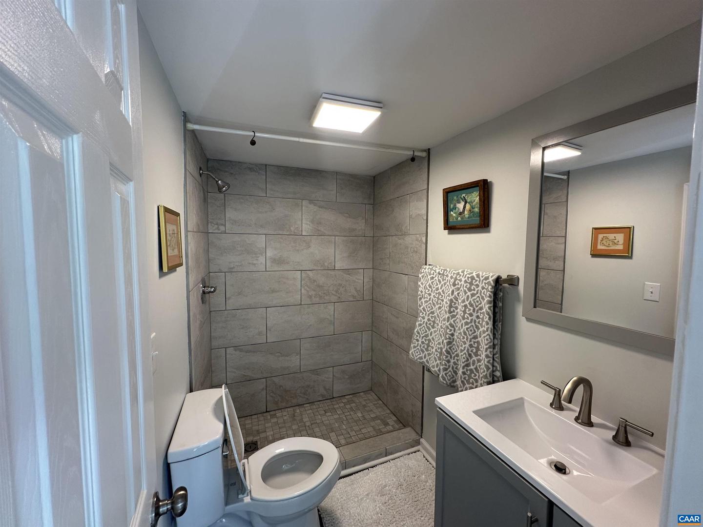 419 QUARRY RD, CHARLOTTESVILLE, Virginia 22902, 2 Bedrooms Bedrooms, ,1 BathroomBathrooms,Residential,For sale,419 QUARRY RD,662818 MLS # 662818