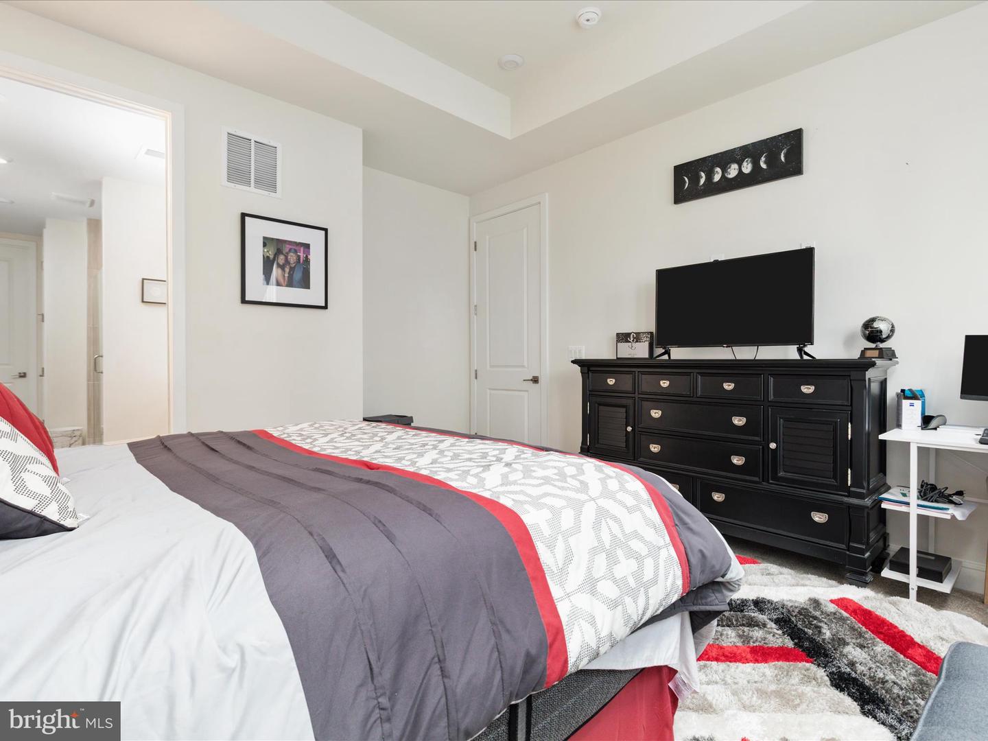 14714 GRAND CRU LOOP, GAINESVILLE, Virginia 20155, 4 Bedrooms Bedrooms, ,3 BathroomsBathrooms,Residential,For sale,14714 GRAND CRU LOOP,VAPW2091372 MLS # VAPW2091372